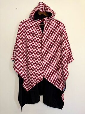 Rainraps Hooded Reversable Rain Poncho Red Houndstooth/Black ONE Size